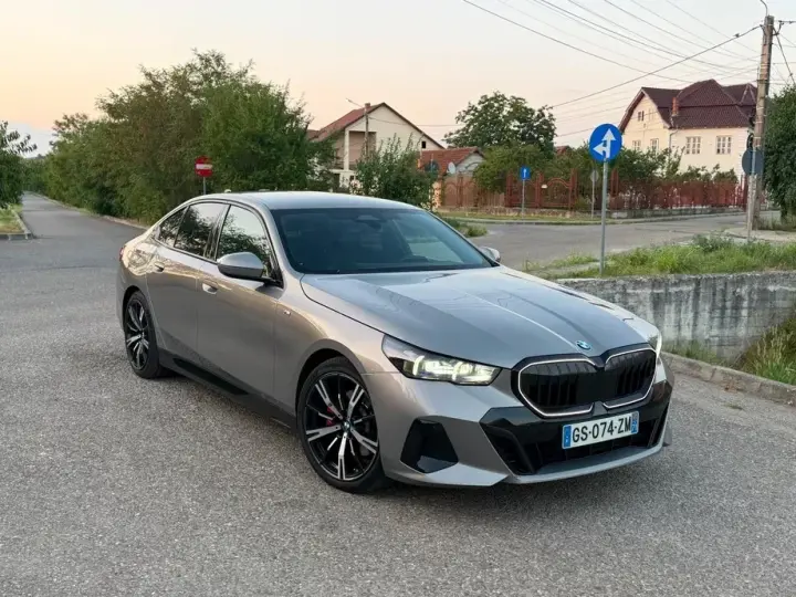 BMW Seria 5 520d xDrive Aut.