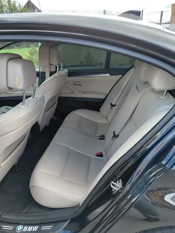 BMW Seria 5 F10/F11/F07 530d xDrive Aut. — imagine 4