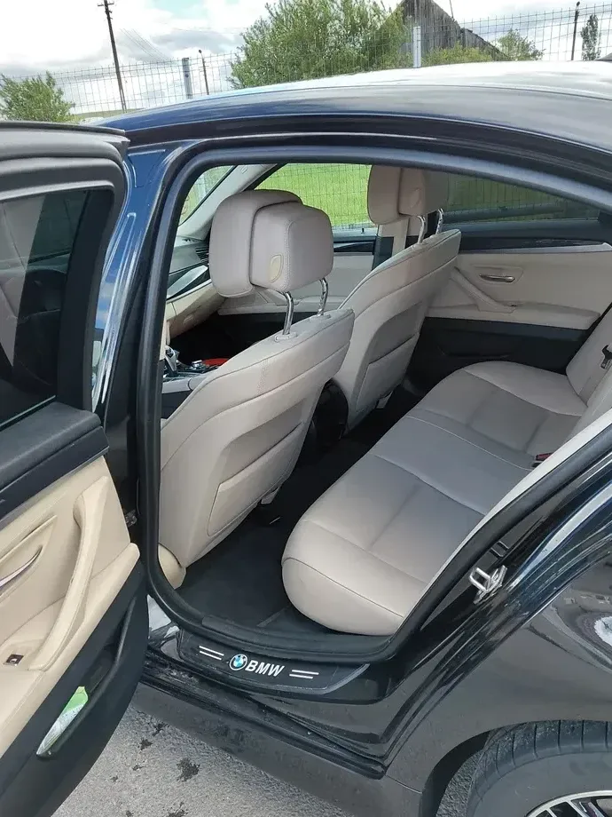 BMW Seria 5 F10/F11/F07 530d xDrive Aut. — imagine 5
