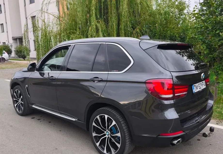 BMW X5 F15 sDrive25d — imagine 5