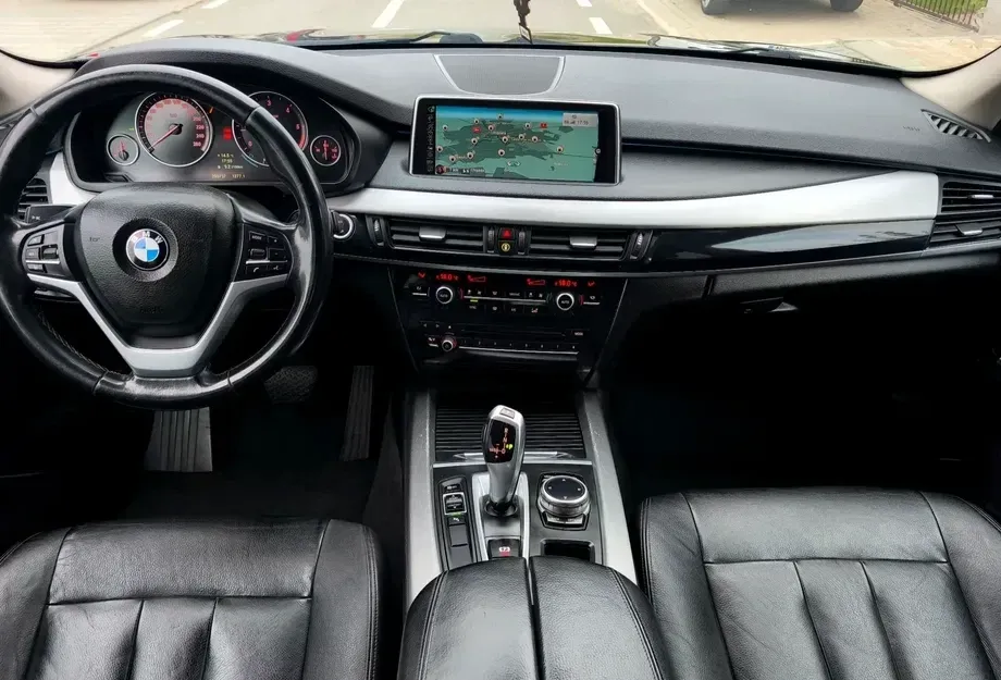 BMW X5 F15 sDrive25d — imagine 2