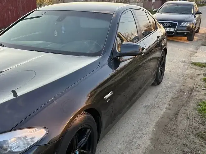 BMW Seria 5 F10/F11/F07 520d