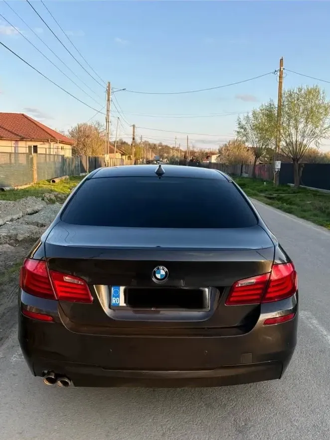BMW Seria 5 F10/F11/F07 520d — imagine 3