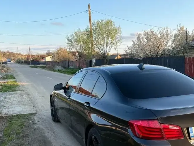 BMW Seria 5 F10/F11/F07 520d