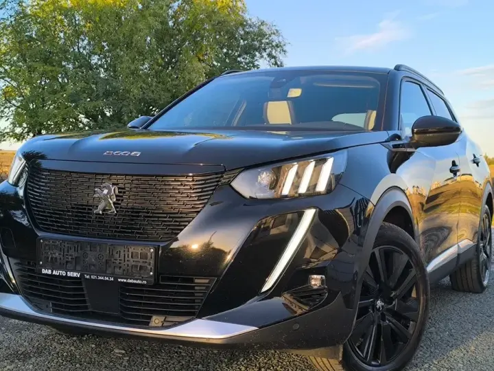 Peugeot 2008 II e-2008 GT