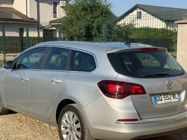 Opel Astra 1.6 CDTI ECOTEC Start/Stop Dynamic