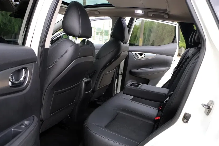 Nissan Qashqai II 1.6 DCI Xtronic TEKNA — imagine 6