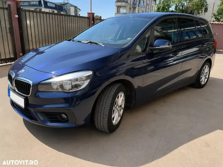 BMW Seria 2 216d Advantage