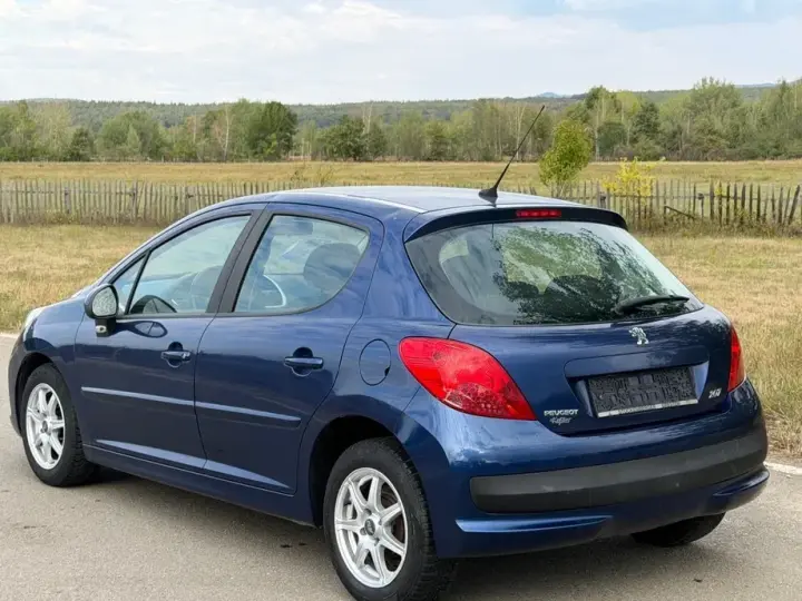 Peugeot 207 1.4E 16V Trendy
