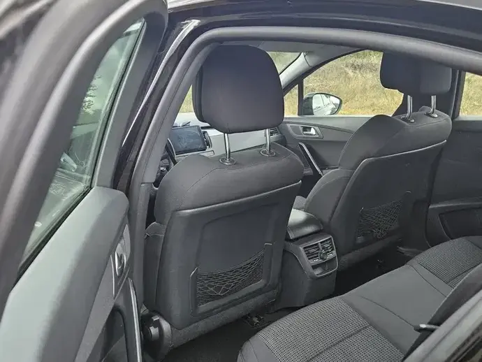 Peugeot 508 I 2.0 HDI FAP Active