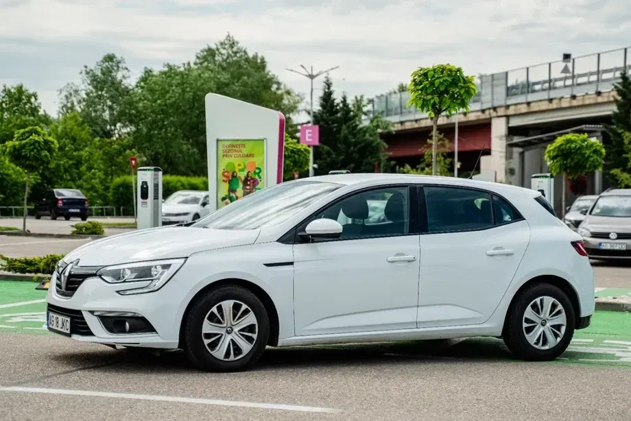 Renault Mégane 1.5 dCi Dynamique — imagine 2