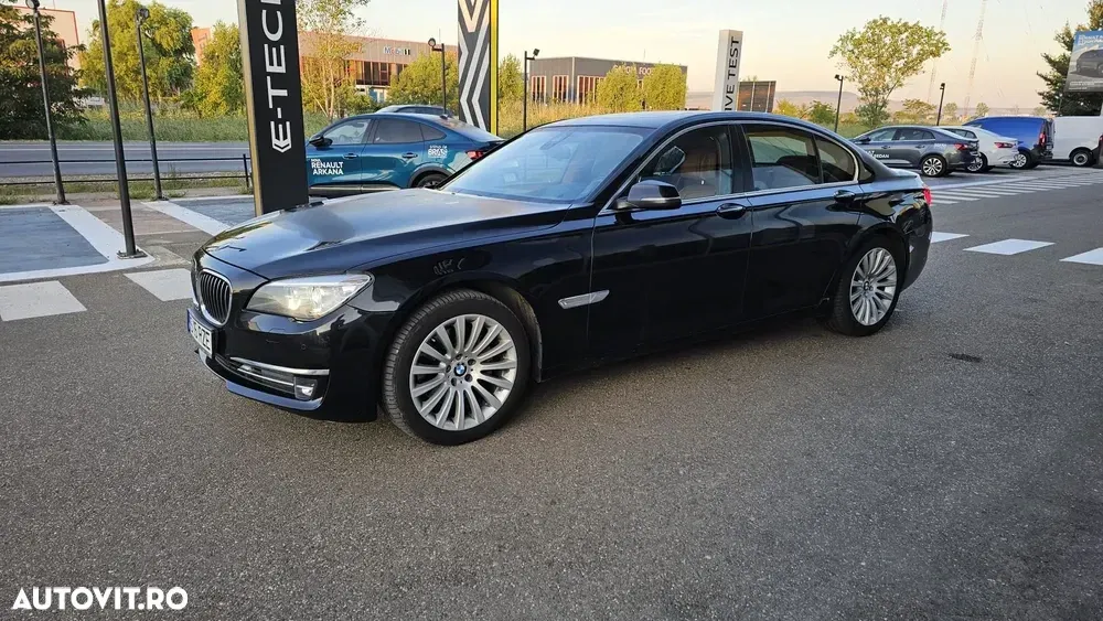 BMW Seria 7 740d xDrive — imagine 3