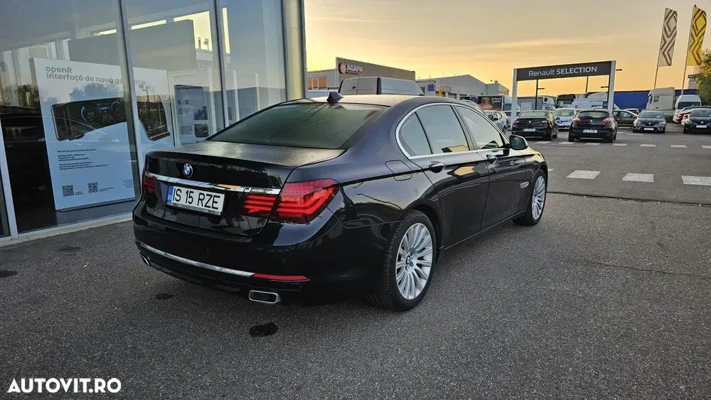 BMW Seria 7 740d xDrive — imagine 4