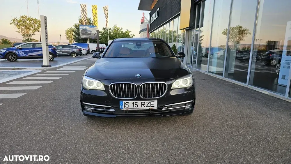 BMW Seria 7 740d xDrive — imagine 5