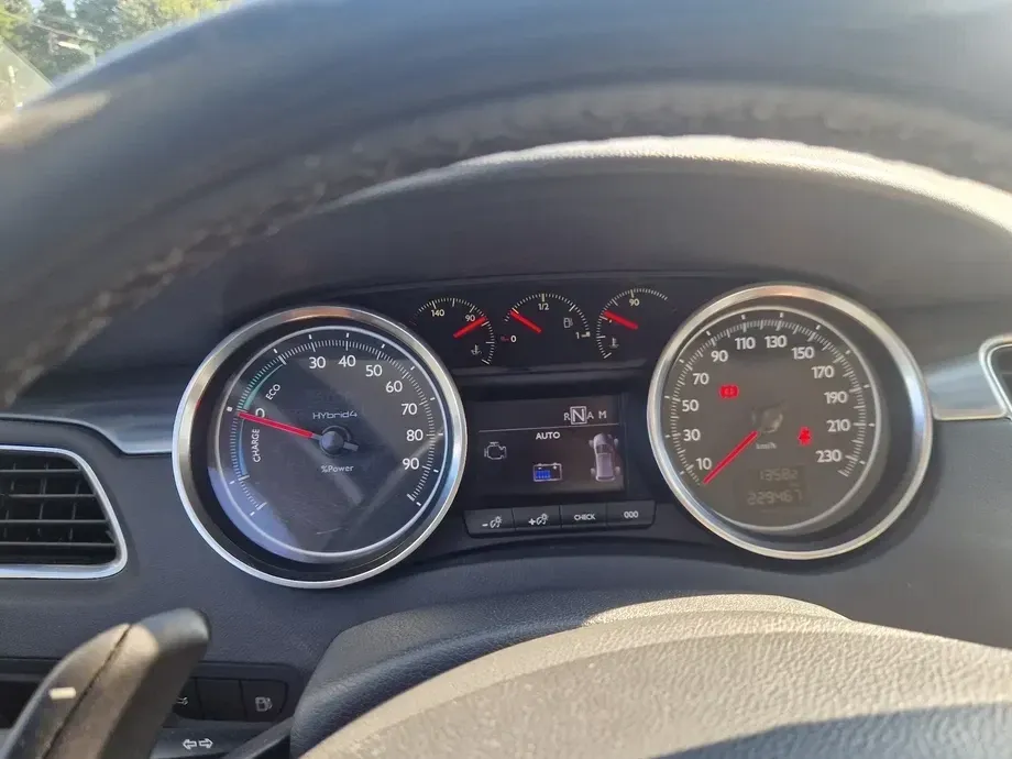 Peugeot 508 I 2.0 HDi FAP BMP Hybrid4 — imagine 5