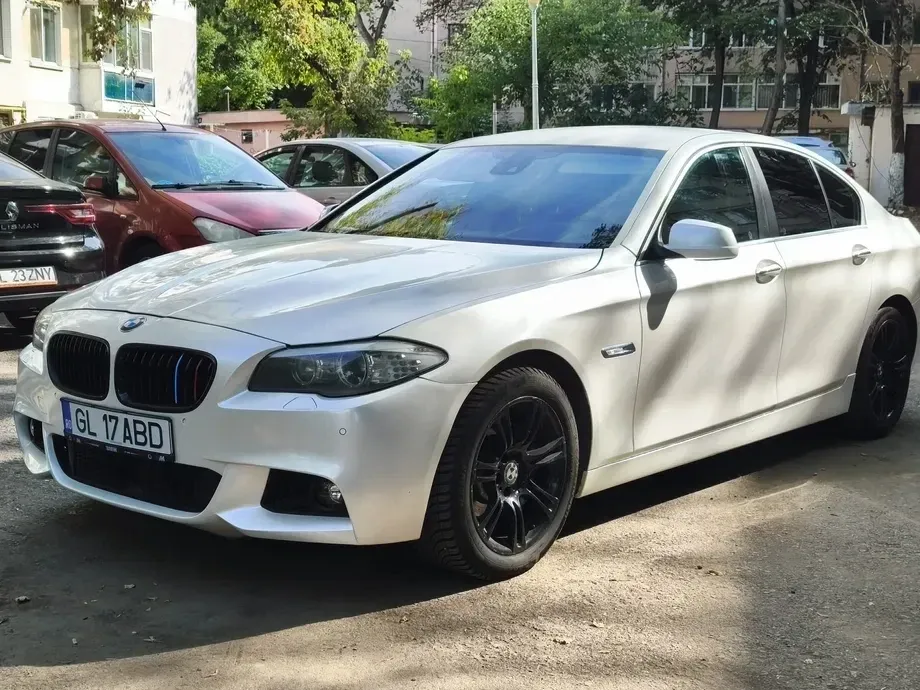 BMW Seria 5 F10/F11/F07 530d xDrive — imagine 2