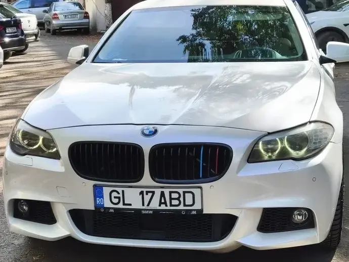 BMW Seria 5 F10/F11/F07 530d xDrive