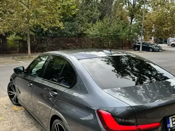 BMW Seria 3 G20/G21 330i xDrive AT