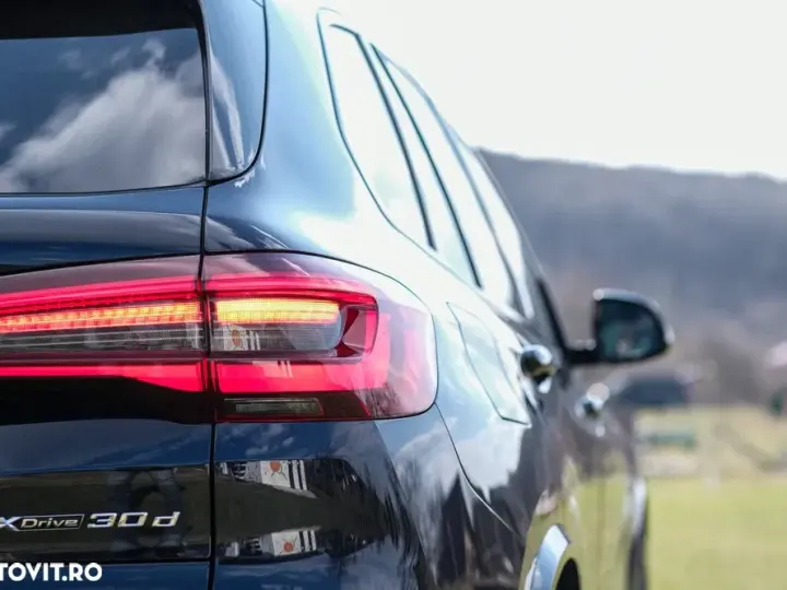 BMW X5 xDrive30d AT MHEV
