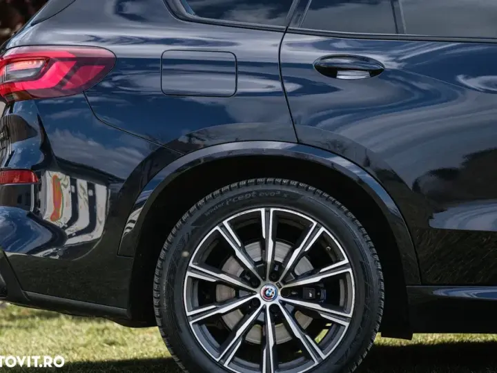 BMW X5 xDrive30d AT MHEV