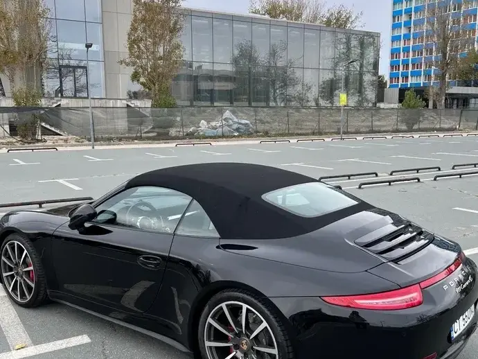 Porsche 911 Carrera 4S PDK