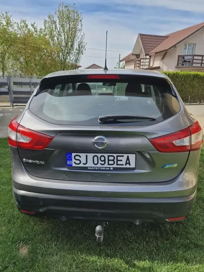 Nissan Qashqai II 1.6 DCI Start/Stop Tekna — imagine 6