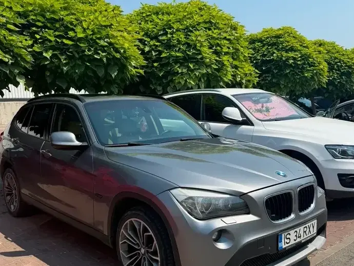 BMW X1 xDrive18d