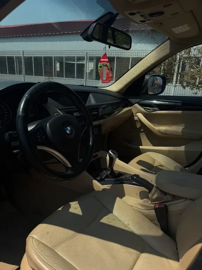 BMW X1 xDrive18d — imagine 4