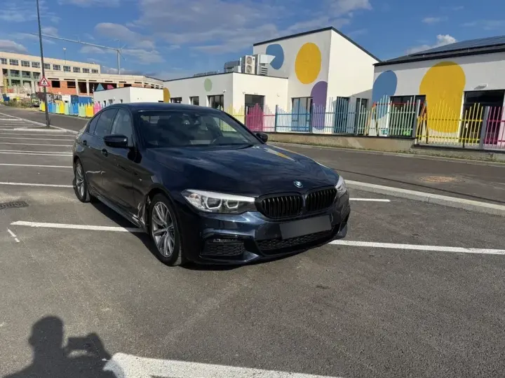 BMW Seria 5 G30/G31 520i AT