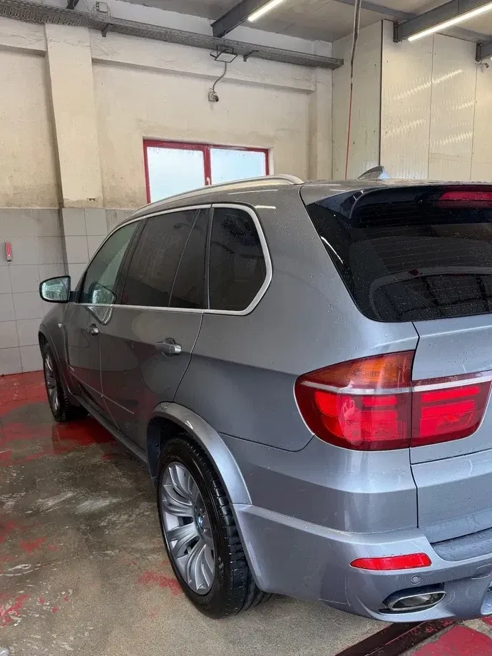 BMW X5 E70 — imagine 5