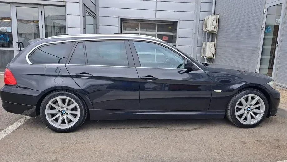 BMW Seria 3 E90/E91/E92/E93 — imagine 4