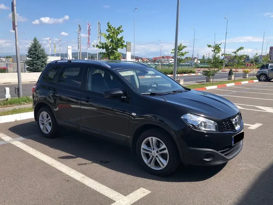 Nissan Qashqai+2 — imagine 3