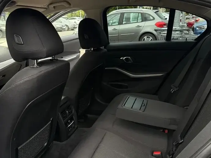 BMW Seria 3 G20/G21 318d Aut.