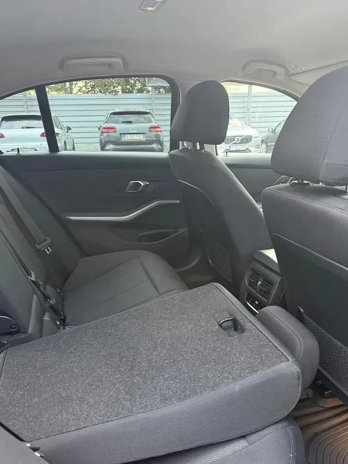 BMW Seria 3 G20/G21 318d Aut. — imagine 6