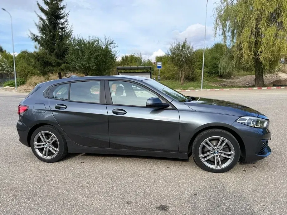 BMW Seria 1 F40/F52 118i Aut. — imagine 4
