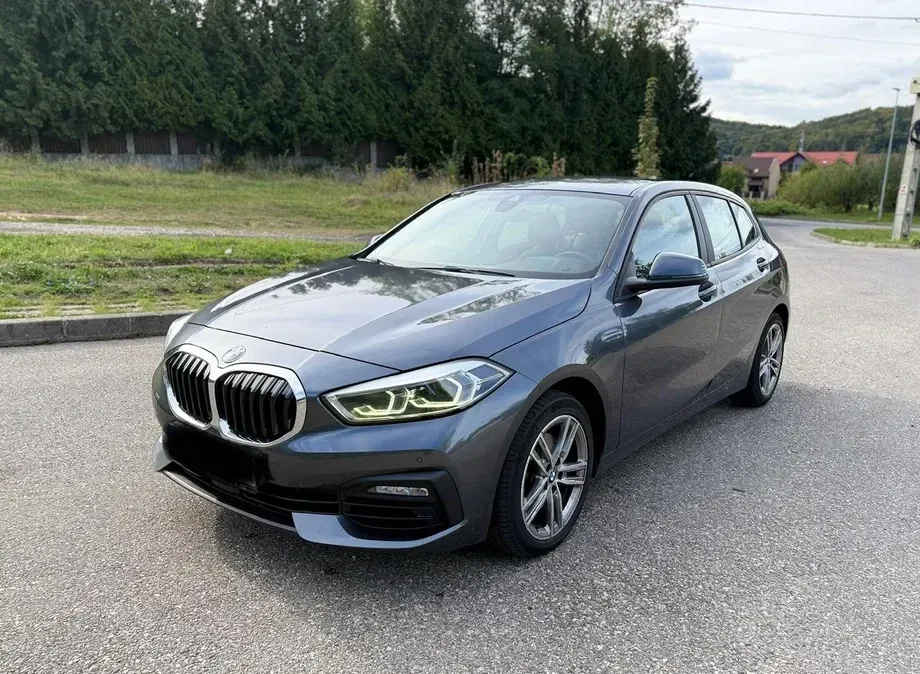 BMW Seria 1 F40/F52 118i Aut. — imagine 2