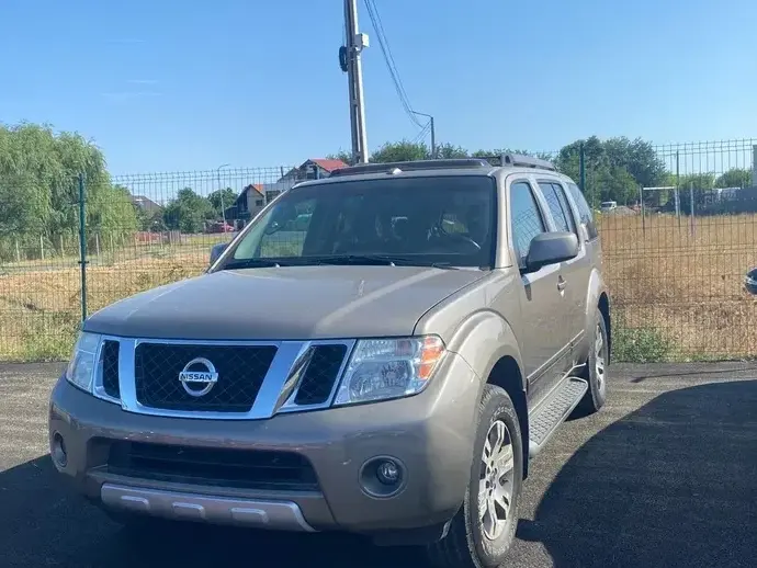 Nissan Pathfinder