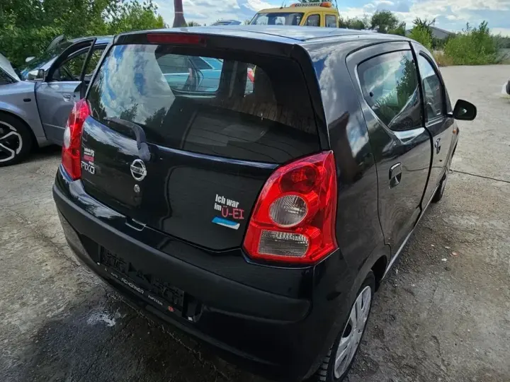 Nissan Pixo