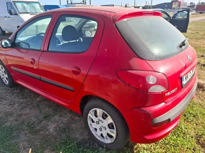 Peugeot 206+