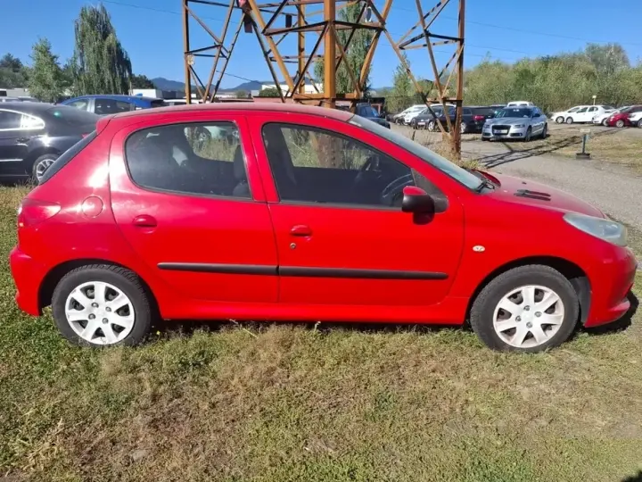 Peugeot 206+