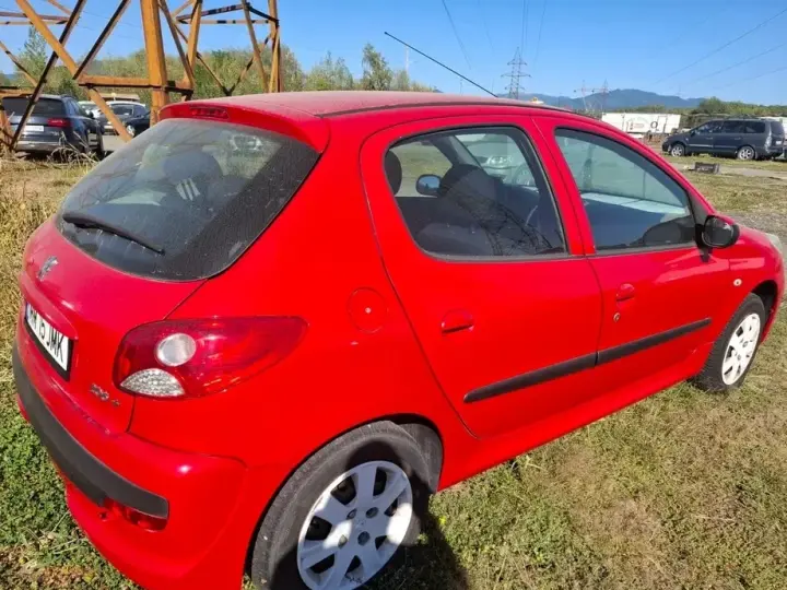 Peugeot 206+