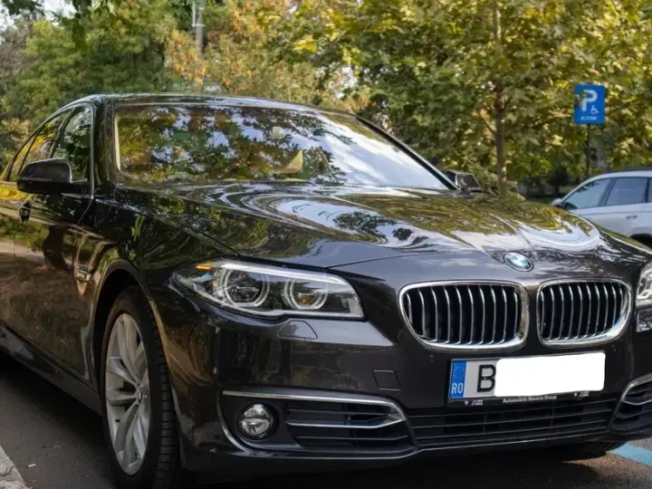 BMW Seria 5 F10/F11/F07 [2010 - 2017] 530d xDrive