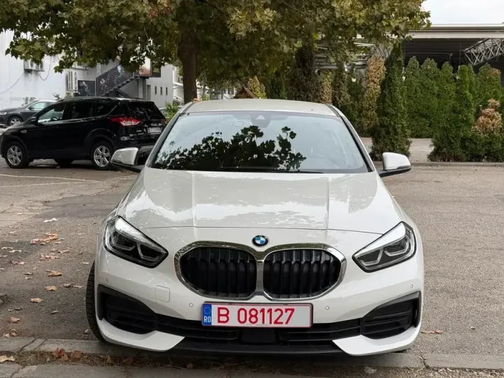 BMW Seria 1 F40/F52 118i Aut. Advantage