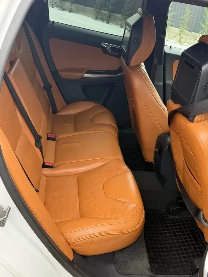 Volvo XC 60 I D4 VEA Start-Stop Momentum — imagine 5