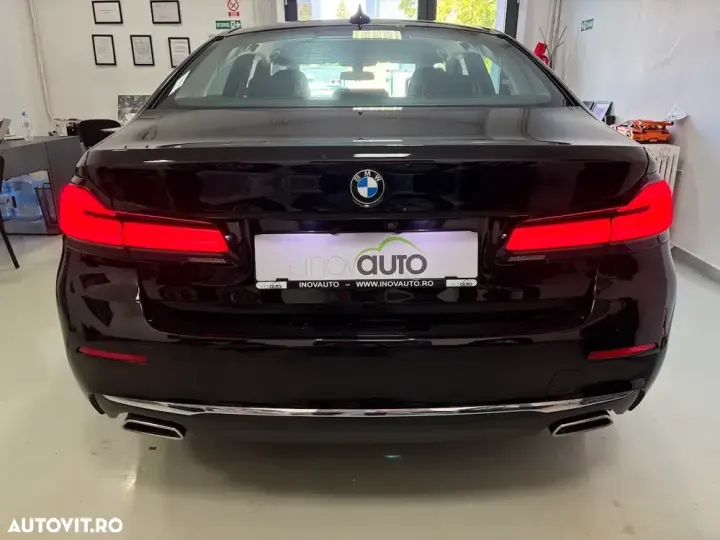 BMW Seria 5 G30/G31 [2017 - Prezent] 520d xDrive AT MHEV