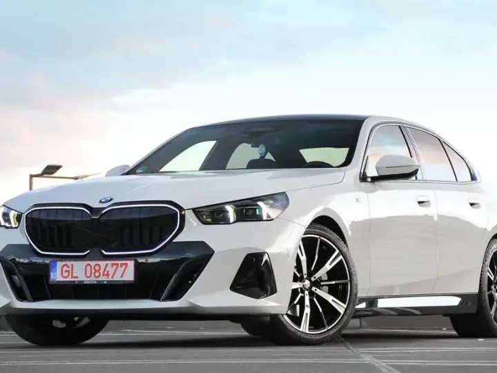 BMW Seria 5 G60/G61 520d xDrive AT MHEV