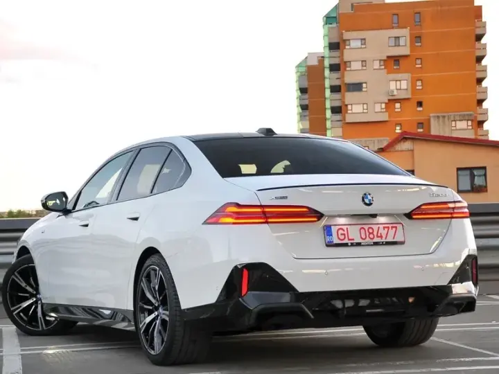 BMW Seria 5 G60/G61 520d xDrive AT MHEV