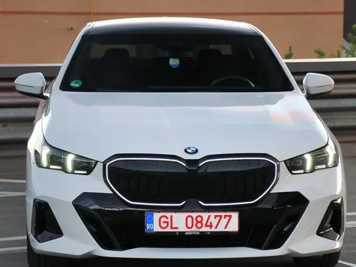 BMW Seria 5 G60/G61 520d xDrive AT MHEV