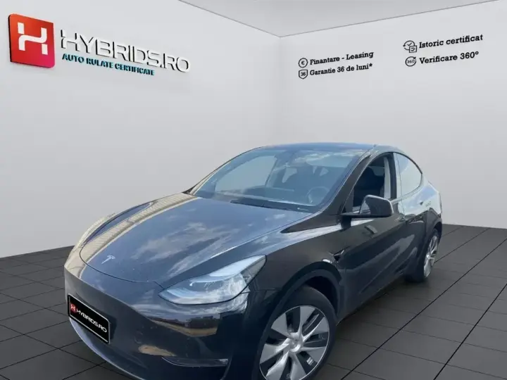 Tesla Model Y Long Range Dual Motor AWD
