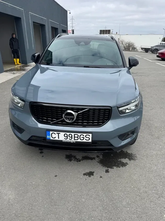 Volvo XC 40 T3 Geartronic RDesign — imagine 2